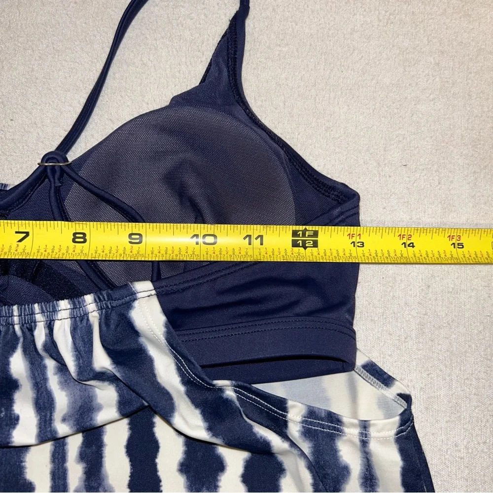 Athleta Wave Break Blousy Tankini‎ Top sz 34B/C Swim Suimsuit Tank Underwire